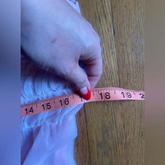 60s Vintage Two Piece Pink Nylon Peignoir Set - Picture 7 of 9